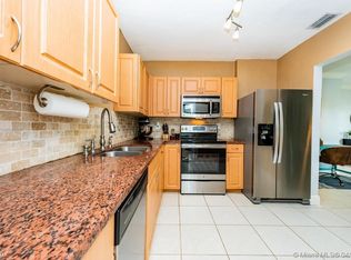 6511 SW 42nd St, Miami, FL 33155
