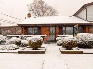 9047 N Grace Ave, Niles, IL