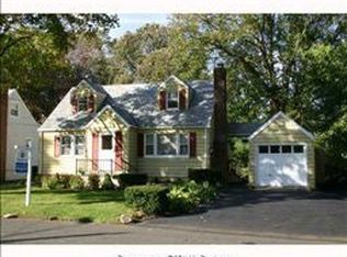 5 Johnson Rd, Norwalk, CT 06851