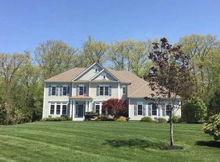 113 Canterbury Hill Rd, Acton, MA 01720