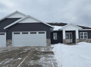 N9251 Anton Ct, Appleton, WI 54915