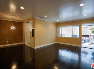 1045 N Genesee Ave APT 7, West Hollywood, CA 90046