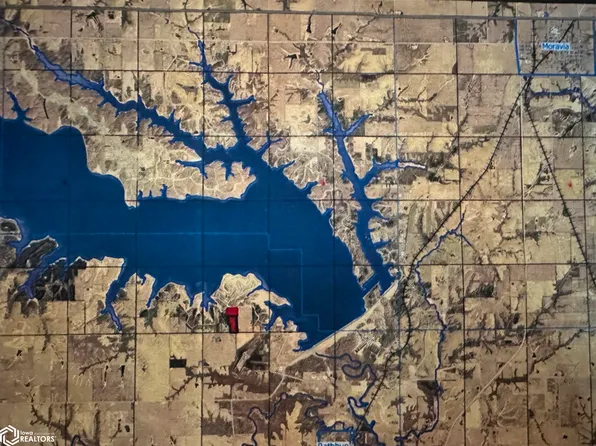 450th St, Mystic, IA 52574