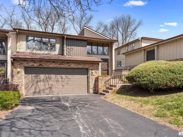 711 51st Ave, East Moline, IL 61244
