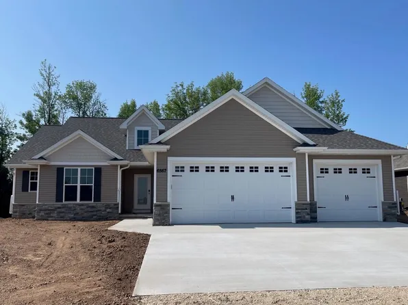W6567 Ethan Dr, Appleton, WI 54915