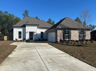 325 Constellation Ave, Freeport, FL 32439