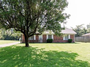 119 Fonda Ln, Nicholasville, KY 40356