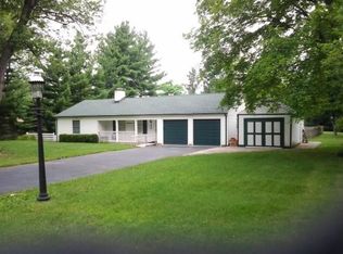 656 Meadowview Dr, Dayton, OH 45459