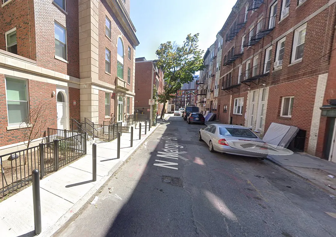 2 bed, 9999 sqft, $4,850 — Photo 1