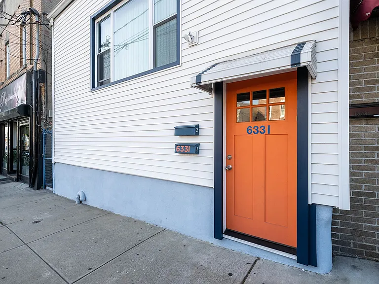 6331 Kennedy Blvd #2 — Photo 13