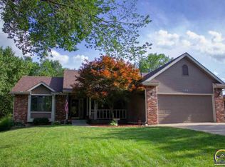 6701 SW Wentley Ln, Topeka, KS 66614