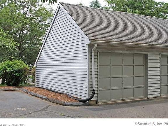 2nd image of 1 Southgate Dr