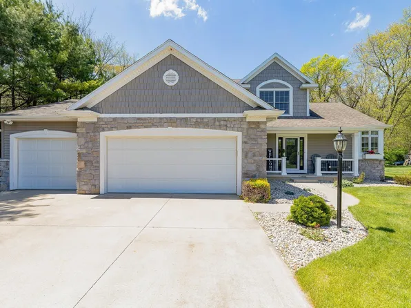 57377 Karington Ct, Elkhart, IN 46516