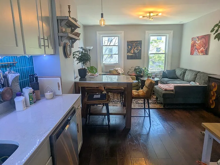 2305 N College Ave — Photo 7