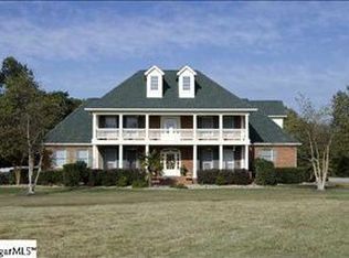 22 Jenkins Farm Way, Simpsonville, SC 29680