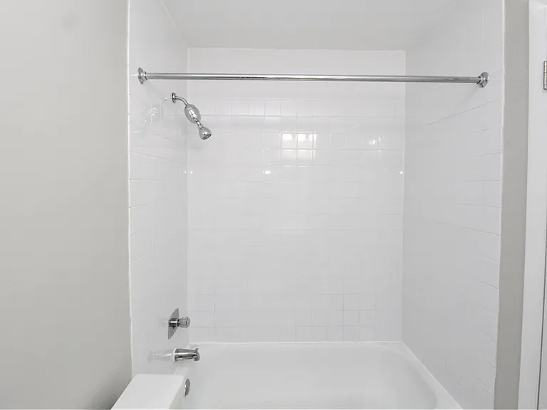 1802 N Halsted St #G — Photo 14