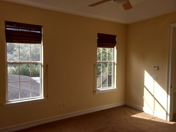 3rd image of 2111 E Central Blvd