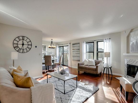 4th image of 2240 Saint Claire Ct