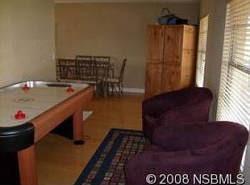 5th image of 824 Wildwood Cir