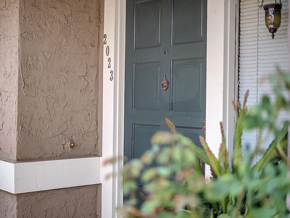 3rd image of 2023 Los Gatos Almaden Rd