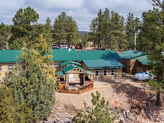 2nd image of 27339 Darlene Ct