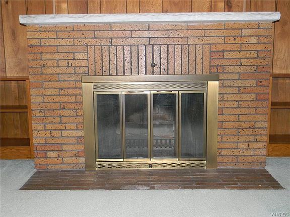 5th image of 191 Wallace Ave