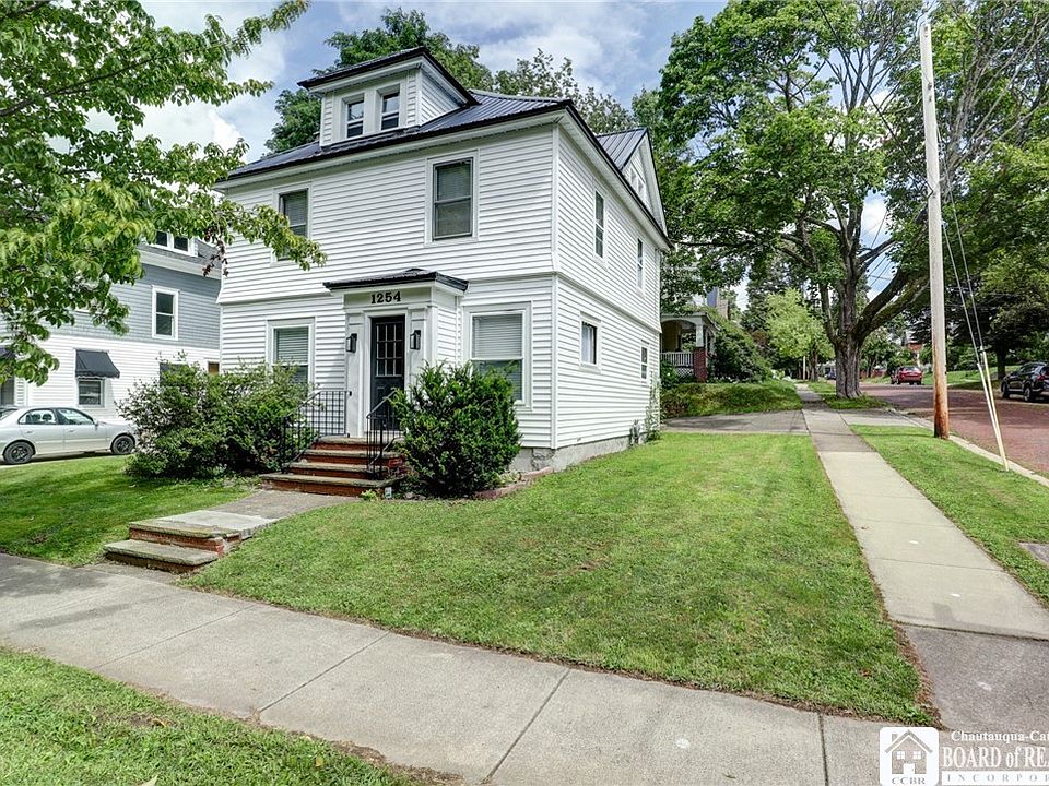 1st image of 1254 Prendergast Ave