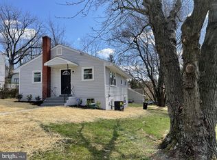 6417 Auburn Ave, Riverdale, MD 20737