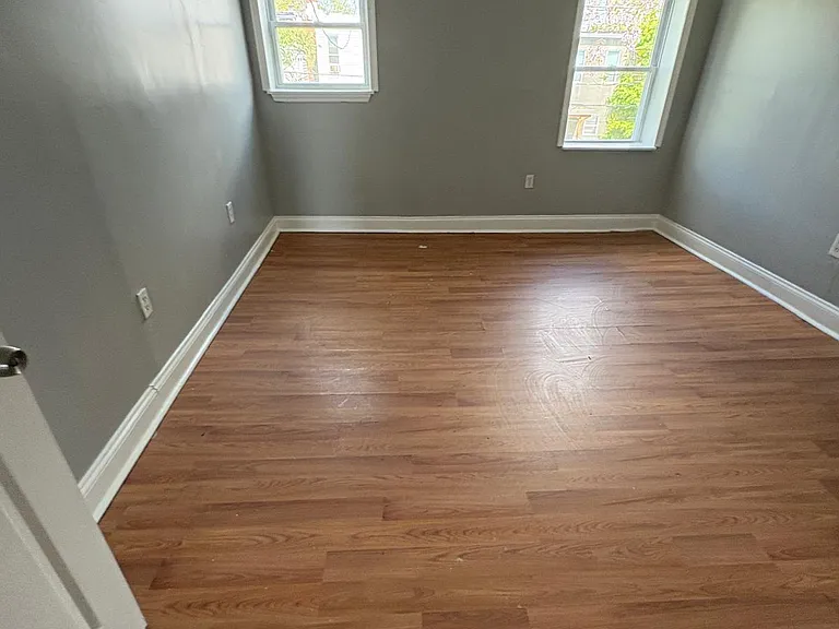 646 Cokesbury Ave — Photo 12