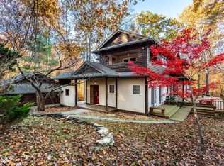 6671 E Gross Rd, Bloomington, IN 47401