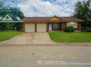 1700 Gale, Moore, OK 73160