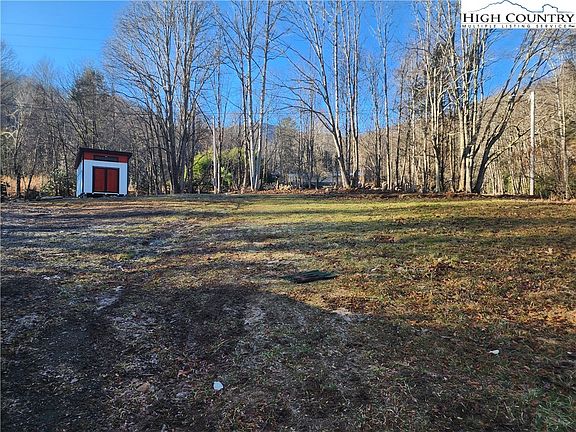 4th image of 891 Little Elk Road