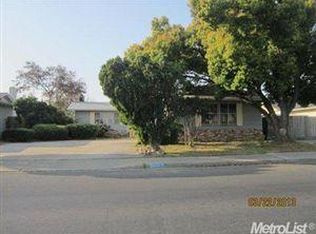 2804 Fowler Rd, Ceres, CA 95307