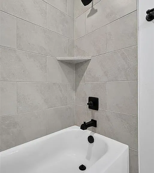 1727 Samuels Ct — Photo 30