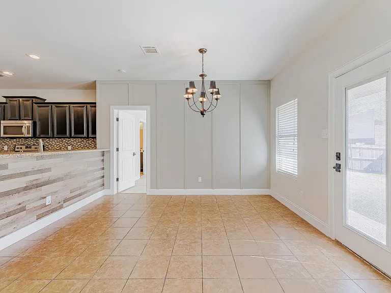 2805 Marsha Ln — Photo 22