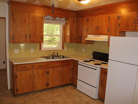 4th image of 149 Wildwood Dr #151