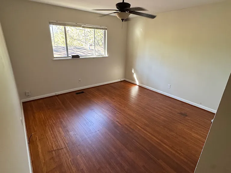 3519 Kavanaugh Blvd — Photo 7