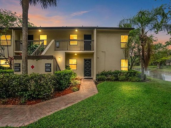 3rd image of 3047 Carambola Circle S #2324