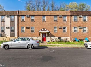 18 Brighton Village Dr, Broomall, PA 19008