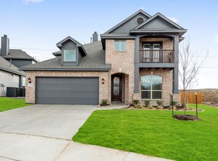 132 Summit Ct, Lavon, TX 75166