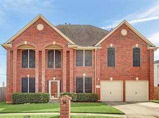 15335 Fragrant Pines Ln, Houston, TX 77049