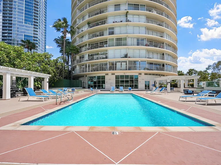 700 E Ocean Blvd #1201 — Photo 23