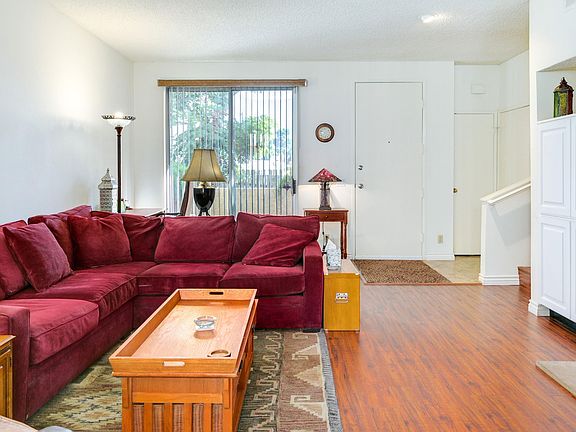 4th image of 13901 Olive View Ln Unit 53