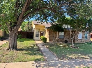 614 Canterbury St, Euless, TX 76039