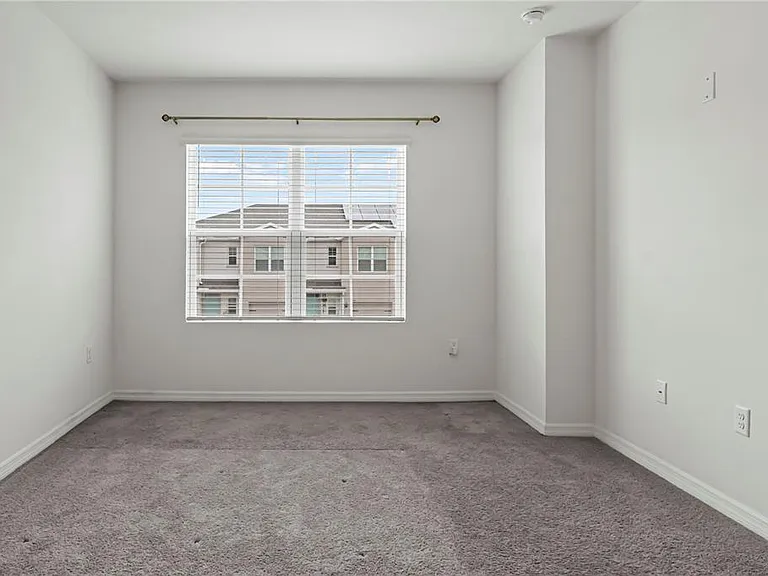1773 Rock Elm Rd — Photo 16