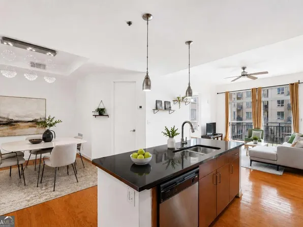 711 Cosmopolitan Dr Unit 300, Atlanta, GA 30324