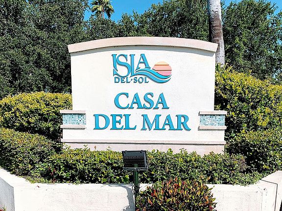 2nd image of 6180 Sun Blvd APT 402