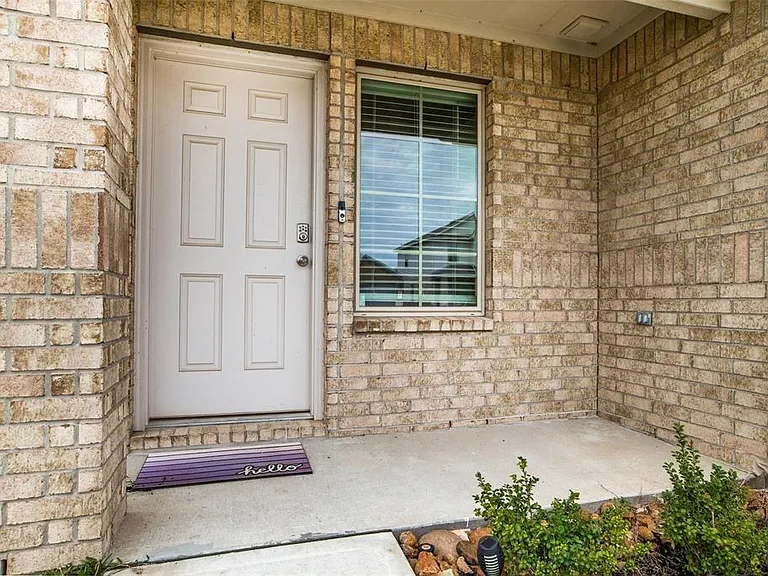 13944 Great Pines Ct — Photo 2