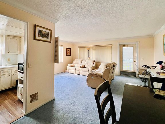 2nd image of 257 Sussex M