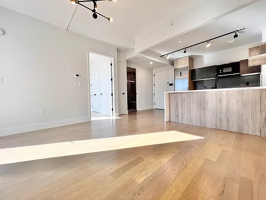 Rented by ERNY LLC | media 3